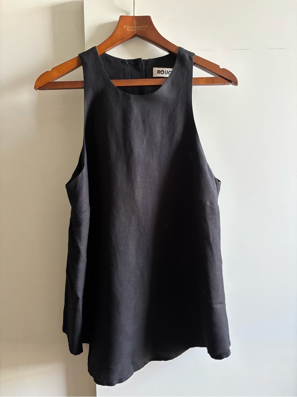 Roucha Black Sleeveless A-Line Tank Top